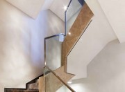大气优雅的现代简约复式loft 120平米楼梯装修效果图